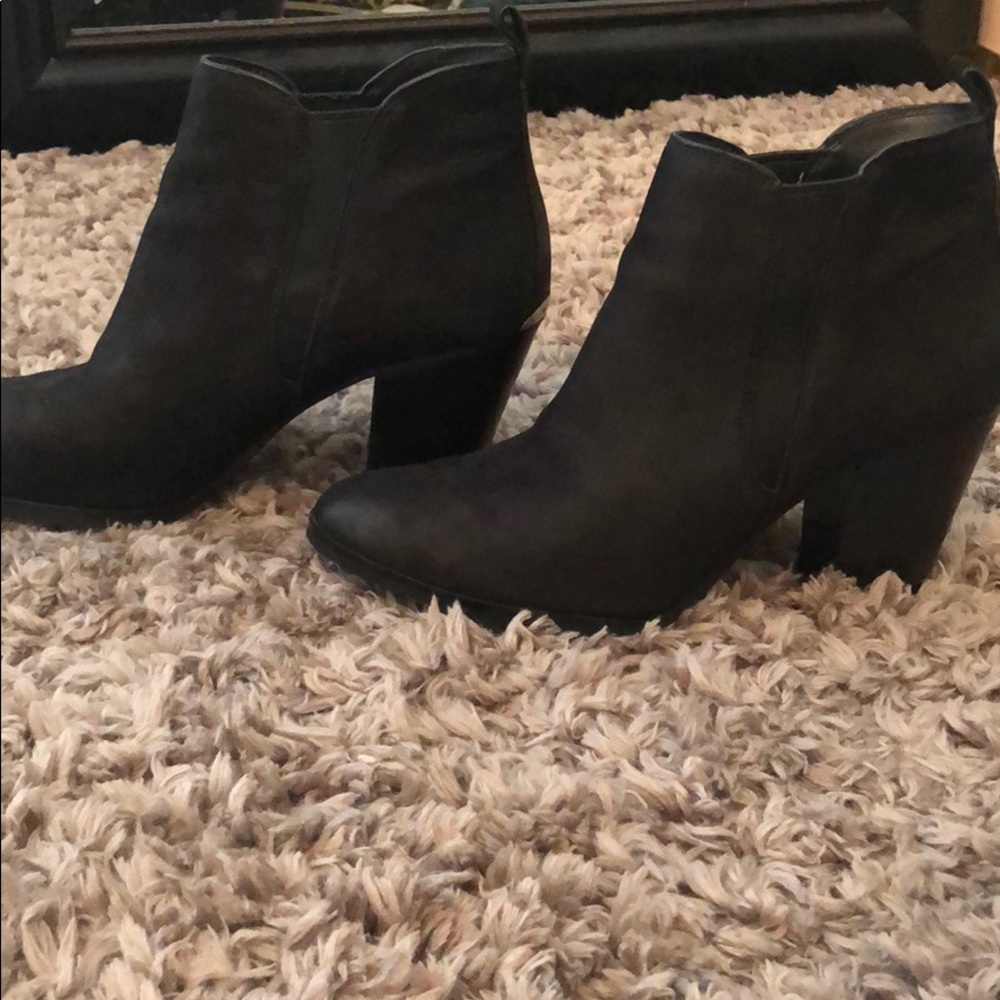 Micheal kors booties